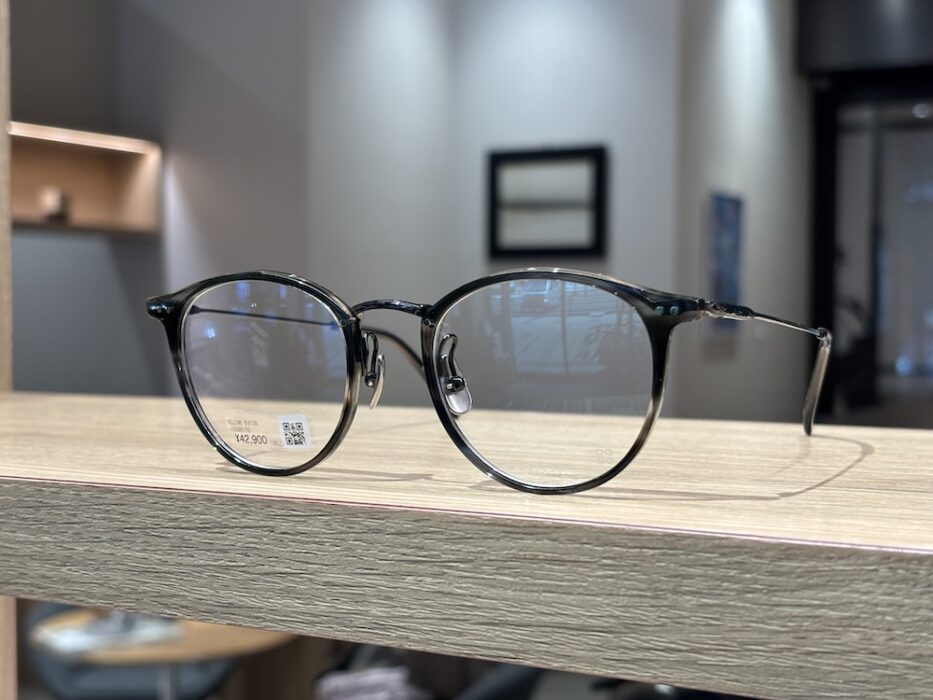 YELLOWS PLUS BURTON クリアグレー YELLOWS PLUS BURTON クリアグレー